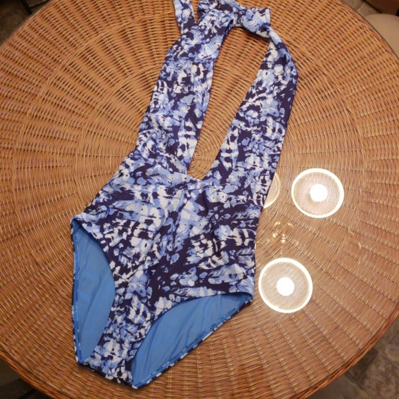 NWT! Aerie XS one piece swimsuit! - Picture 1 of 8